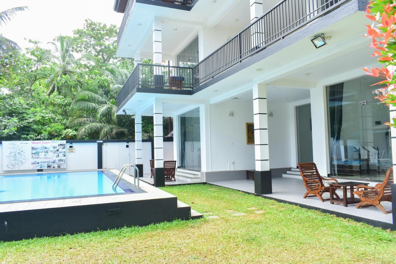 Minuri Villa Hikkaduwa Exterior photo