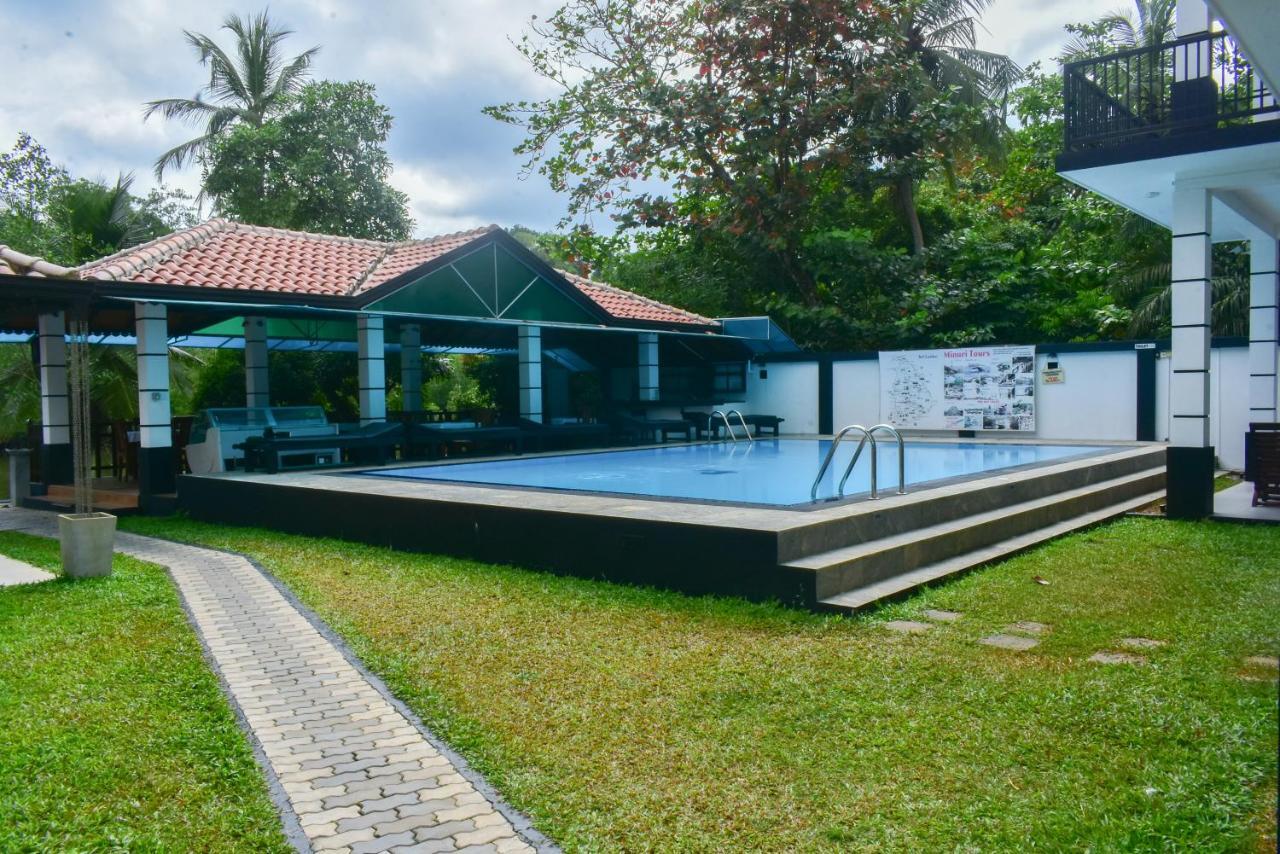 Minuri Villa Hikkaduwa Exterior photo