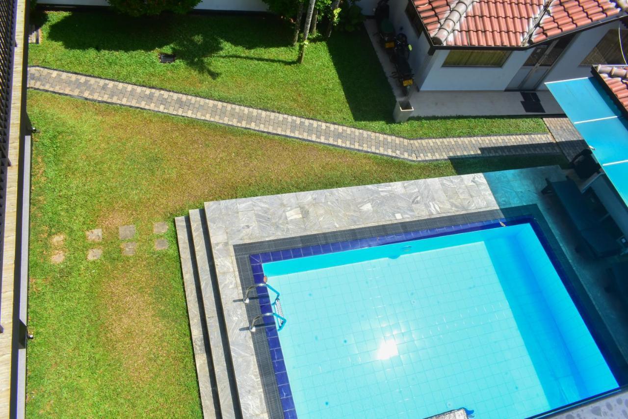 Minuri Villa Hikkaduwa Exterior photo